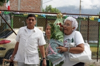 Martes 21 de septiembre. El fervor religioso se hace presente entre los vecinos del 5 de Mayo , quienes llevan las imágenes de culto para recibir las bendiciones que ofrece la fe católica.