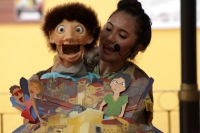Sábado 27 de agosto del 2016. Tuxtla Gutiérrez. La obra de teatro De Amor, Desamor y Otras Desgracias de la compañía Tres Son Pocos continua el Festival Internacional de Teatro Independiente “Otra latitud” que se lleva a cabo en la capital del estado de C