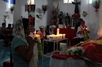 Lunes 14 de mayo del 2018. Tuxtla Gutiérrez. El culto a la muerte se realiza con fervor religioso durante las festividades de San Pascualito el cual es celebrado durante esta semana en la ermita de este Santo Patrón de la comunidad Zoque en la capital d
