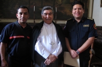 San Cristóbal de Las Casas, Chis. 23 de Julio. El obispo de la diócesis de San Cristóbal de Las Casas, Felipe Arizmendi Esquivel, hizo un exhorto a la población que vive o visita la ciudad de San Cristóbal para que “nos hagamos solidarios” y apoyen la col