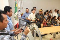 Miércoles 8 de junio. El Foro de periodistas AC entrega reconocimientos a los trabajadores de los medios de comunicación durante las celebraciones de este 7 de junio.