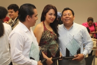 Miércoles 8 de junio. El Foro de periodistas AC entrega reconocimientos a los trabajadores de los medios de comunicación durante las celebraciones de este 7 de junio.