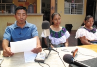 Miércoles 9 de marzo. Foto/Miradasur. San Cristóbal de las Casas. Pobladores del municipio de Bachajón en conferencia de prensa en las instalaciones del Centro de Derechos Humanos Fray Bartolomé de las Casas, dan a conocer las próximas acciones de protest Miércoles 9 de marzo. Foto/Miradasur. San Cristóbal de las Casas. Pobladores del municipio de Bachajón en conferencia de prensa en las instalaciones del Centro de Derechos Humanos Fray Bartolomé de las Casas, dan a conocer las próximas acciones de protest