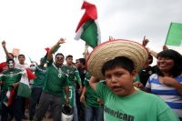 Lunes 23 de junio del 2014. Tuxtla Gutiérrez. Los chiapanecos festejan el triunfo de la selección mexicana sobre Croacia en la glorieta de la Diana la Cazadora con el clásico grito de Eeeeeee…
