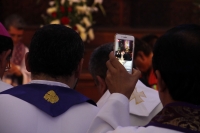 Jueves 7 de septiembre del 2017Tuxtla Gutiérrez. Los funerales de Monseñor José Trinidad Sepúlveda se realizan esta mañana en la catedral de San marcos donde sus restos reposan en una cripta a un costado del altar principal.