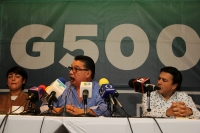 Miércoles 4 de enero del 2016. Tuxtla Gutiérrez. El grupo G500 de gasolineros exigen garantías de seguridad a las autoridades de Chiapas para garantizar el abasto y la seguridad en los diferentes puntos de distribución ya que de 252 gasolineras 83 podrían