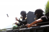 20210531. Tuxtla G. Continúan los enfrentamientos entre normalistas y las corporaciones policiacas de Chiapas