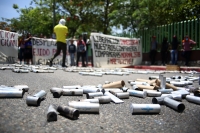 20210531. Tuxtla G. Continúan los enfrentamientos entre normalistas y las corporaciones policiacas de Chiapas 20210531. Tuxtla G. Continúan los enfrentamientos entre normalistas y las corporaciones policiacas de Chiapas