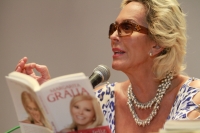 Martes 31 de julio del 2012. Tuxtla Gutiérrez, Chiapas. Margarita Gralia durante su lectura esta tarde en el Centro Cultural Jaime Sabines. Foto/Jesús Hernández.