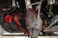 Dos atentados con grandas en las cercanías de las instalaciones de la Procuraduría General de Justicia de Chiapas y de la Fiscalía Especializada contra la Delincuencia Organizada dejan como saldo a una persona muerta y un herido esta noche en la ciudad de