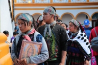 20231210. San Cristóbal de las Casas. Peregrinos en el Barrio de Guadalupe