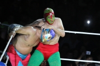 Sábado 6 de octubre del 2013. Tuxtla Gutiérrez. Esta noche se lleva a cabo la función de lucha libre profesional Guerra de Leyendas 2.