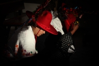 Jueves 16 de agosto del 2012. Tuxtla Gutiérrez, Chiapas. Danzantes de la Etnia Zoque realizan La Danza de Nuestro Padre Roque este medio día en la Iglesia de San Roque donde se celebran las fiestas patronales de uno de los barrios más antiguos de la ciuda