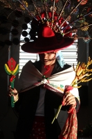 Jueves 16 de agosto del 2012. Tuxtla Gutiérrez, Chiapas. Danzantes de la Etnia Zoque realizan La Danza de Nuestro Padre Roque este medio día en la Iglesia de San Roque donde se celebran las fiestas patronales de uno de los barrios más antiguos de la ciuda