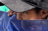 Julio del 2014. Tapachula de Córdoba y Ordoñez. Los Niños Hondureños. Después de vivir el éxodo ocasionado por la violencia en Honduras, acosados y perseguidos por los mareros, continúan el camino hacia el norte intentando olvidar la venganza que sus jóve Julio del 2014. Tapachula de Córdoba y Ordoñez. Los Niños Hondureños. Después de vivir el éxodo ocasionado por la violencia en Honduras, acosados y perseguidos por los mareros, continúan el camino hacia el norte intentando olvidar la venganza que sus jóve