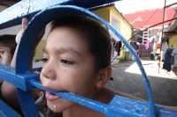 Julio del 2014. Tapachula de Córdoba y Ordoñez. Los Niños Hondureños. Después de vivir el éxodo ocasionado por la violencia en Honduras, acosados y perseguidos por los mareros, continúan el camino hacia el norte intentando olvidar la venganza que sus jóve
