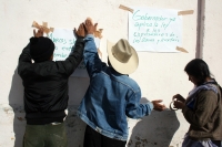 Jueves 14 de octubre. San Cristóbal de las Casas. Emiliano H Sinwell. Indígenas desplazados de las comunidades San Gregorio, municipio de Huixtán, y Los Llanos, municipio de San Cristóbal de las Casas, instalaron el jueves un plantón dentro de las instala