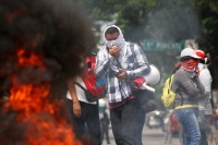 Martes 9 de octubre del 2018. Tuxtla Gutiérrez. Los maestros idóneos exigiendo el pago de salarios en el cruce de la Avenida y Calle Central en la capital del esto de Chiapas.