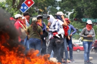 Martes 9 de octubre del 2018. Tuxtla Gutiérrez. Los maestros idóneos exigiendo el pago de salarios en el cruce de la Avenida y Calle Central en la capital del esto de Chiapas.