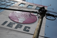 20230614. Tuxtla. Son vandalizadas las instalaciones del IEPC-Chiapas esta madrugada.