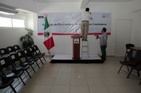 Viernes 23 de marzo del 2018. Tuxtla Gutiérrez. Momentos antes de la entrega de documentación para el registro de candidatos a Gobernador de Chiapas. Viernes 23 de marzo del 2018. Tuxtla Gutiérrez. Momentos antes de la entrega de documentación para el registro de candidatos a Gobernador de Chiapas.
