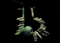 Montaño-Bachand-INAH / Arqueólogos del INAH dan a conocer los nuevos descubrimientos del montículo 11 de Chiapa de Corzo, donde se descubre una cámara funeraria de elite y las ofrendas del lugar.
