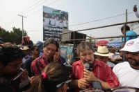 Viernes 22 de abril del 2016. Tuxtla Gutiérrez. Inicia la marcha magisterial con una improvisada conferencia de prensa con los diferentes participantes de los sectores sociales y productivos de Chiapas.