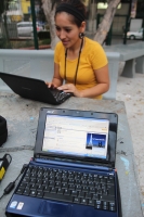 Miércoles 23 de febrero. A pesar delos intentos gubernamentales, los servicios de internet en parques públicos de la ciudad siguen siendo restringidos a los jovenes usuarios.