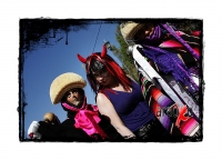Domingo 30 de enero. La artista conceptual Iris México, desarrolla su trabajo perfomancero durante la procesión de la bajada de las Vírgenes de Copoya durante el recorrido que los indígenas zoques realizan entre las ciudades de Tuxtla Gutiérrez y Copoya.