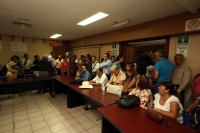 Jueves 2 de agosto del 2012. Tuxtla Gutiérrez, Chiapas. Trabajadores pensionados del ISSTECH toman las instalaciones de esta dependecia estatal y exigen que se esclaresca donde se encuentran los fondos económmicos que pertenecen a los trabajadores del est Jueves 2 de agosto del 2012. Tuxtla Gutiérrez, Chiapas. Trabajadores pensionados del ISSTECH toman las instalaciones de esta dependecia estatal y exigen que se esclaresca donde se encuentran los fondos económmicos que pertenecen a los trabajadores del est