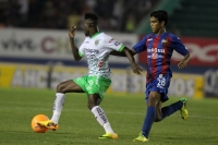 Sábado 26 de abril del 2014. Tuxtla Gutiérrez. Aspectos del partido entre Jaguares de Chiapas y el Atlante esta noche en el estadio Zoque.