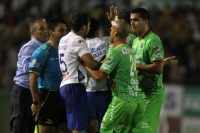 Sábado 18 de enero del 2014. Tuxtla Gutiérrez. Aspectos del partido de esta noche entre jaguares de Chiapas y el Cruz Azul. Sábado 18 de enero del 2014. Tuxtla Gutiérrez. Aspectos del partido de esta noche entre jaguares de Chiapas y el Cruz Azul.