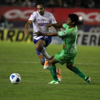 Sábado 18 de enero del 2014. Tuxtla Gutiérrez. Aspectos del partido de esta noche entre jaguares de Chiapas y el Cruz Azul.