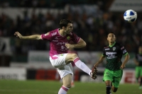 Sábado 1 de marzo del 2014. Tuxtla Gutiérrez. Aspectos del partido entre Jaguares de Chiapas y el León.