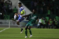 Sábado 7 de marzo del 2015. Tuxtla Gutiérrez. Aspectos del partido entre Jaguares de Chiapas y El Puebla esta noche en el estadio Zoque.
