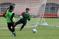 Jueves 2 de enero del 2014. Tuxtla Gutiérrez. Los Jaguares de Chiapas durante el entrenamiento de esta mañana en la cancha alterna del Estadio Zoque de esta ciudad.