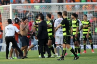 Sábado 29 de abril del 2017. Tuxtla Gutiérrez. con un empate a dos tantos y una fuerte trifulca con los aficionados termina el partido entre Jaguares de Chiapas y El Santos. esta tarde en el estadio Zoque de la capital de este estado del sureste de México