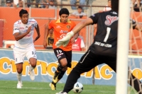 Sábado 30 de abril. Jaguares de Chiapas 4-1 Gallos Blancos.