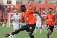 Sábado 30 de abril. Jaguares de Chiapas 4-1 Gallos Blancos.