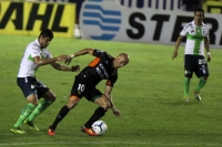 Sábado dos de noviembre del 2013. Tuxtla Gutiérrez. Aspectos del partido entre Jaguares de Chiapas y Santos Laguna, esta noche en el estadio Zoque.