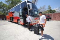 Lunes 14 de marzo. Los jugadores de los Jaguares de Chiapas parten este medio día a Ecuador donde sostendrán el partido de vuelta ante el Emelec dentro de la copa Libertadores.