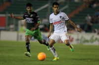 Sábado 12 de abril del 2014. Tuxtla Gutiérrez. Aspectos del partido entre jaguares de Chiapas y Monterrey.