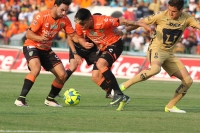 Sábado 1 de abril del 2017. Tuxtla Gutiérrez. Jaguares recibe paliza de los Pumas de la Unam, esta noche en el estadio Zoque Sábado 1 de abril del 2017. Tuxtla Gutiérrez. Jaguares recibe paliza de los Pumas de la Unam, esta noche en el estadio Zoque