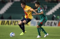 Sábado 13 de septiembre del 2014. Tuxtla Gutiérrez. Aspectos del partido entre Jaguares y Morelia.