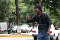 Martes 23 de agosto del 2016. Tuxtla Gutiérrez. Los jóvenes migrantes encuentran nuevas rutas hacia el norte dentro de los cruceros de la capital de Chiapas. Martes 23 de agosto del 2016. Tuxtla Gutiérrez. Los jóvenes migrantes encuentran nuevas rutas hacia el norte dentro de los cruceros de la capital de Chiapas.