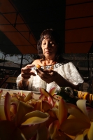 Martes 24 de abril del 2012. Preparando las ofrendas de San Marcos.