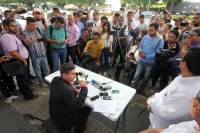 Lunes 14 de agosto del 2017. Tuxtla Gutiérrez. Guillermo Santiago Diputado Federal del partido de Regeneración Nacional da a conocer el Juicio Político que MORENA promoverá contra MVC por el desvió y malversación de recursos en toda la entidad chiapaneca.