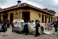 Emiliano H. Sinwell / Estudiantes de la Escuela Intercultural Jacinto Canek se manifiestan en las calles de la ciudad de San Cristóbal de las Casas exigiendo que se soluciones los problemas escolares en esta institución educativa que actualmente se ubica 