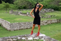 Julio de 2017. Chiapa de Corzo. Las ruinas de la antigua ciudad prehispánica enmarcan la sesión de esta ocasión con la modelo Kathya Caballero.