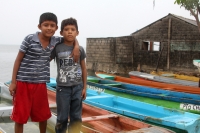 Lunes 2 de junio del 2014. Pescadería La gloría, Arriaga. Pobladores de las comunidades de la costa de Chiapas se preparan para recibir las lluvias de la depresión tropical número 2 en las próximas horas.